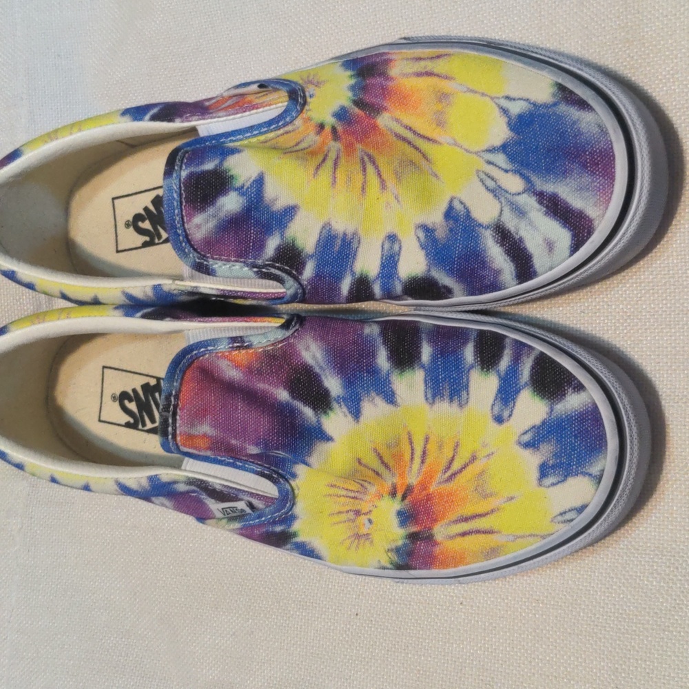 Tie dye Mens size 8.5 Vans